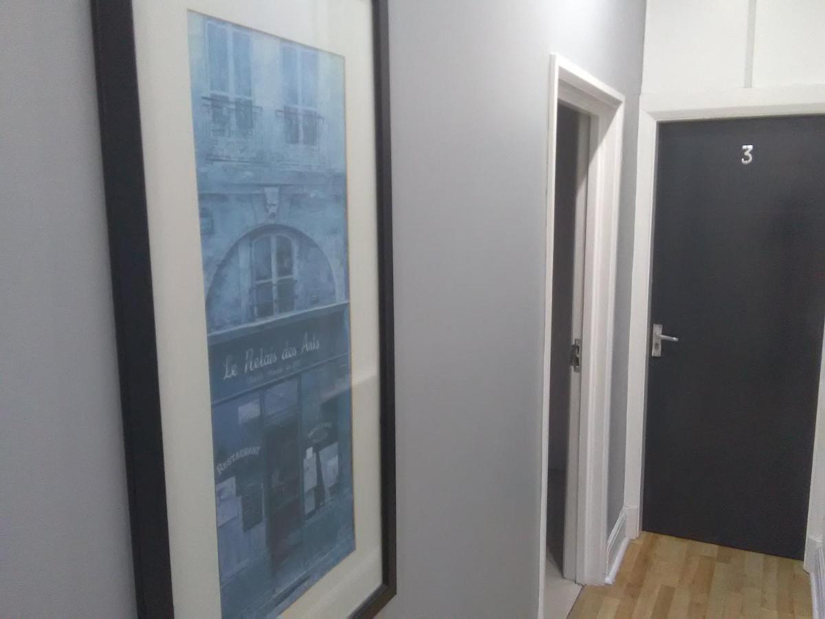 Newcastle West Hotel & Bar المظهر الخارجي الصورة
